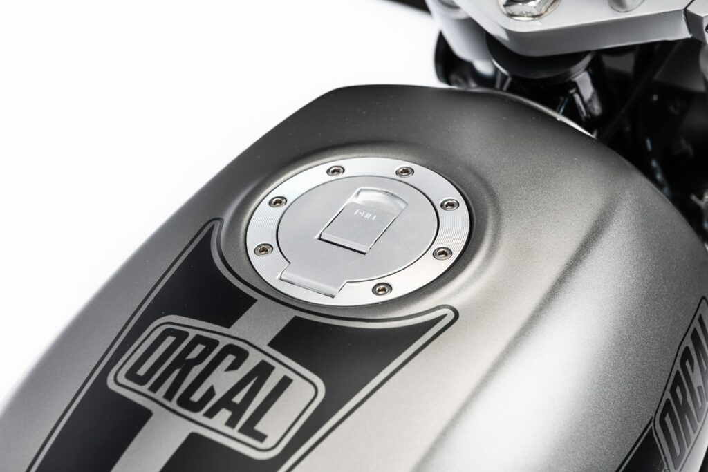 Orcal Sirio Gun Metal@ ORCAL MOTORCYCLES BENELUX